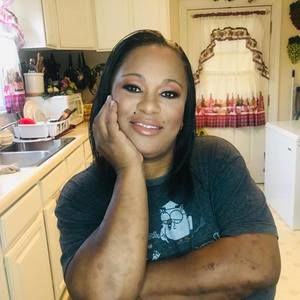 Meet your Posher, Marie